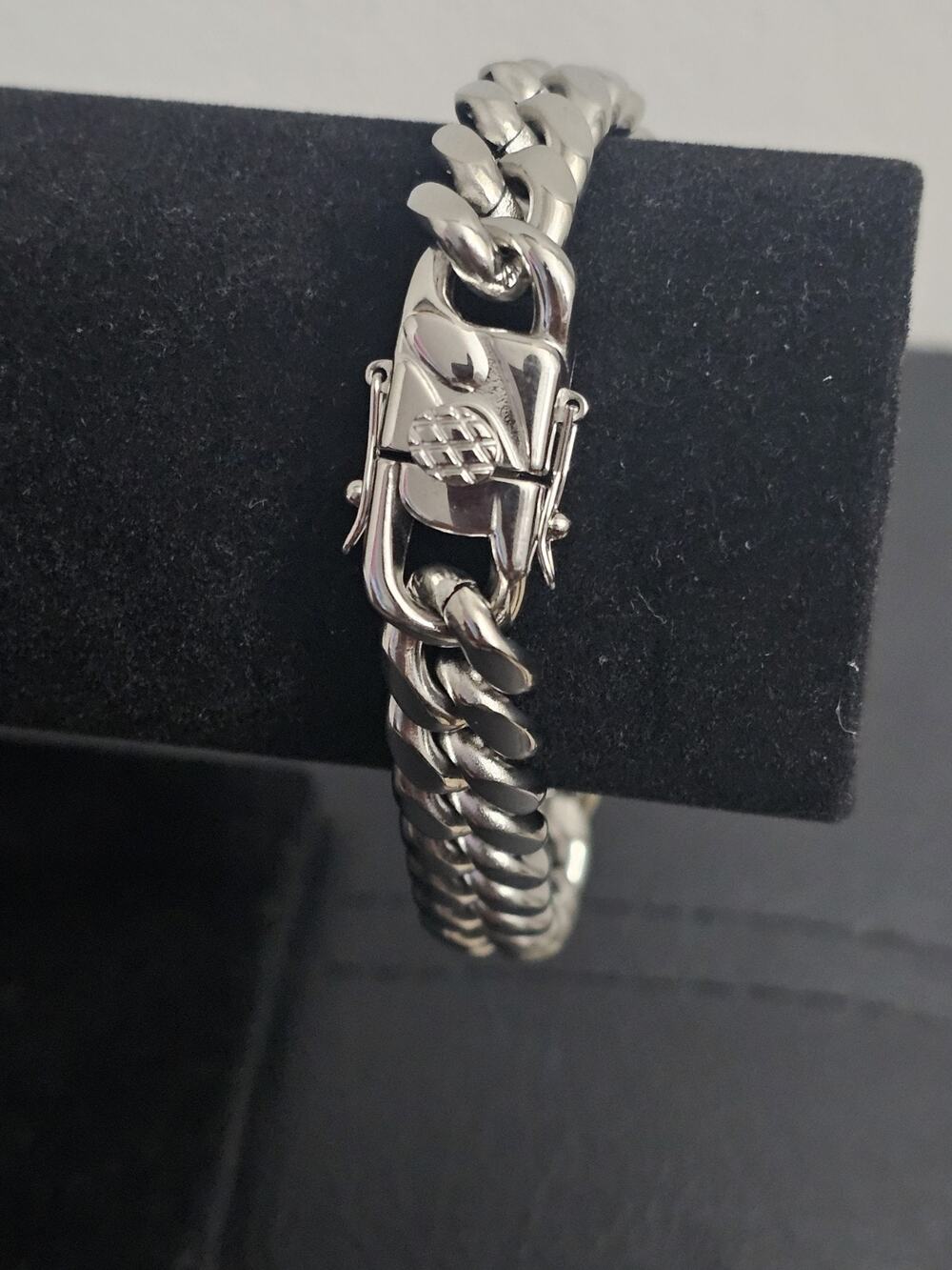 7in Stainless Steel- 11.5mm thick Cuban Link Bracelet w/ Box Lock Clasp